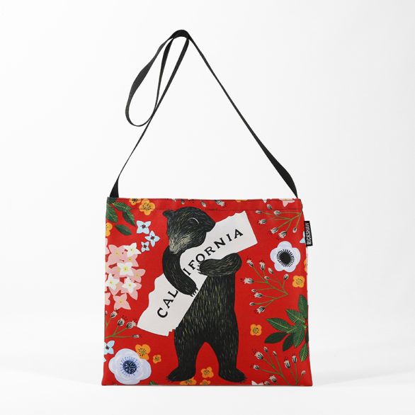3Fish Studios: California Red Bear Musette