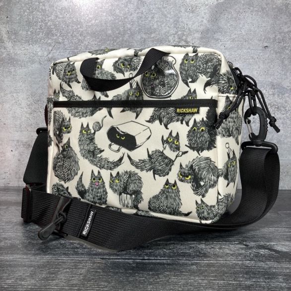 Banzai Bag - Yuki Cat