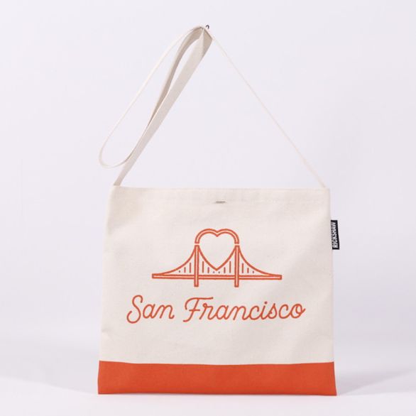 Canvas SF Heart Bridge Musette