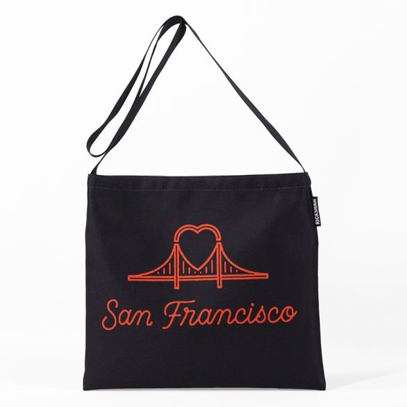 SF Heart Bridge Black DigiPrint Musette