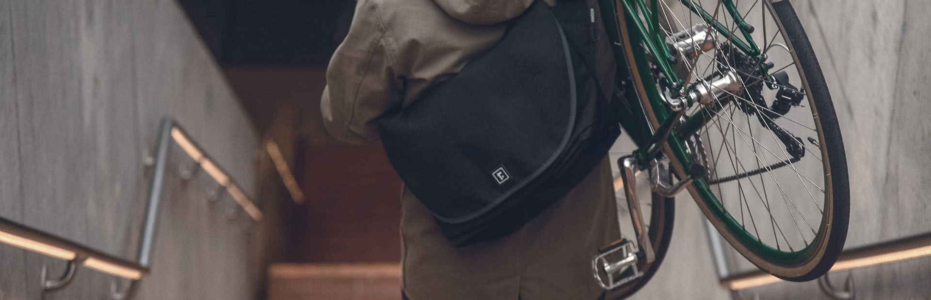 Medium Zero Messenger Bag Medium Zero Messenger Bag